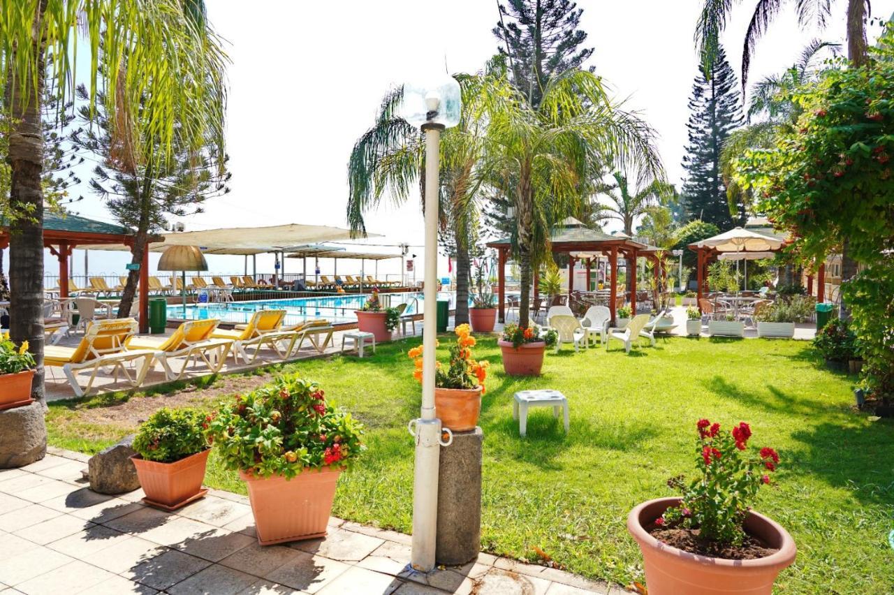 Ron Beach Hotel Tiberias Exterior photo