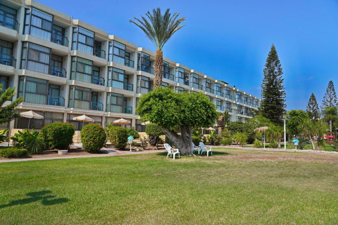 Ron Beach Hotel Tiberias Exterior photo