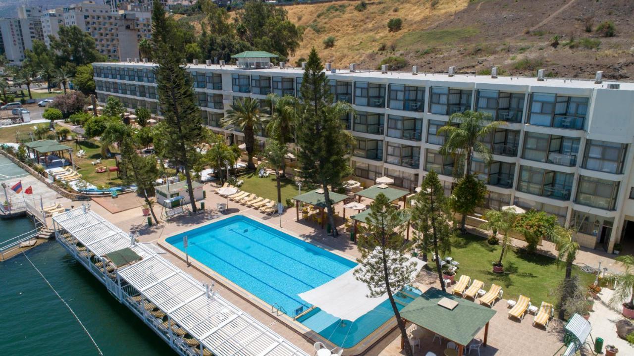 Ron Beach Hotel Tiberias Exterior photo