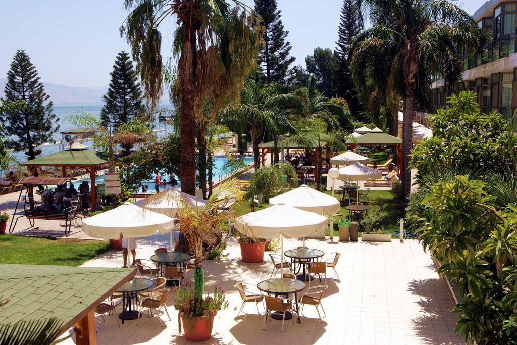 Ron Beach Hotel Tiberias Exterior photo